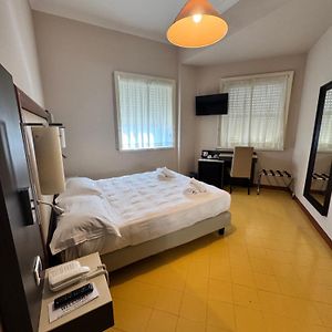 Camera standard con letto queen size